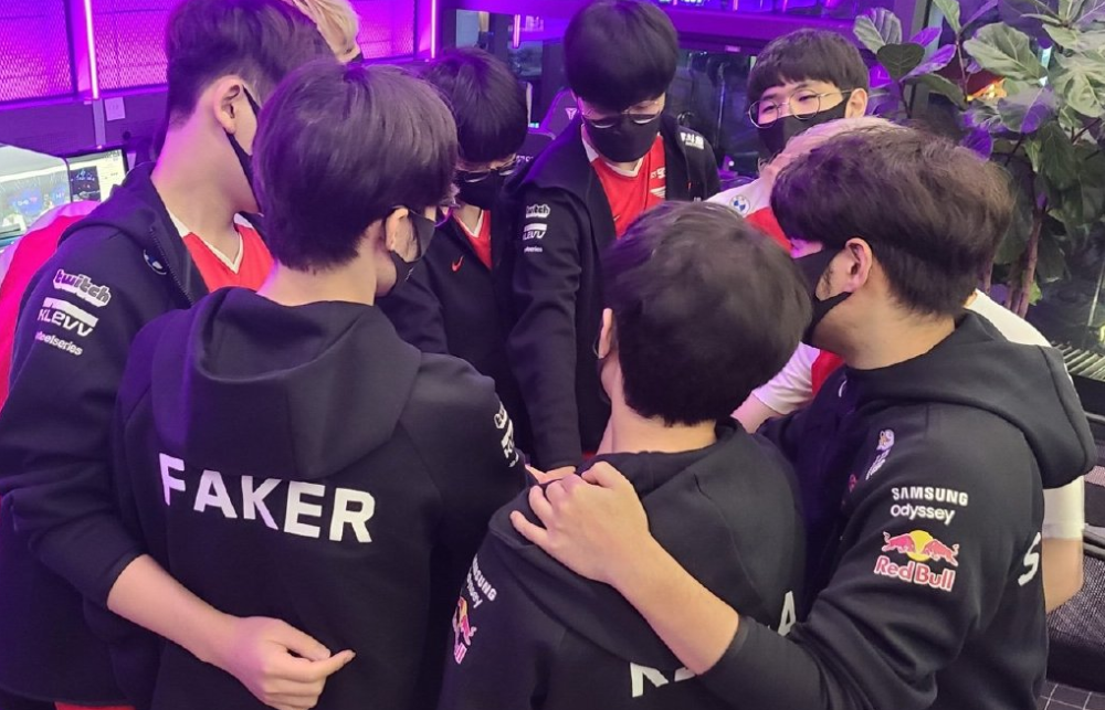 区中完成妙 区中完成妙