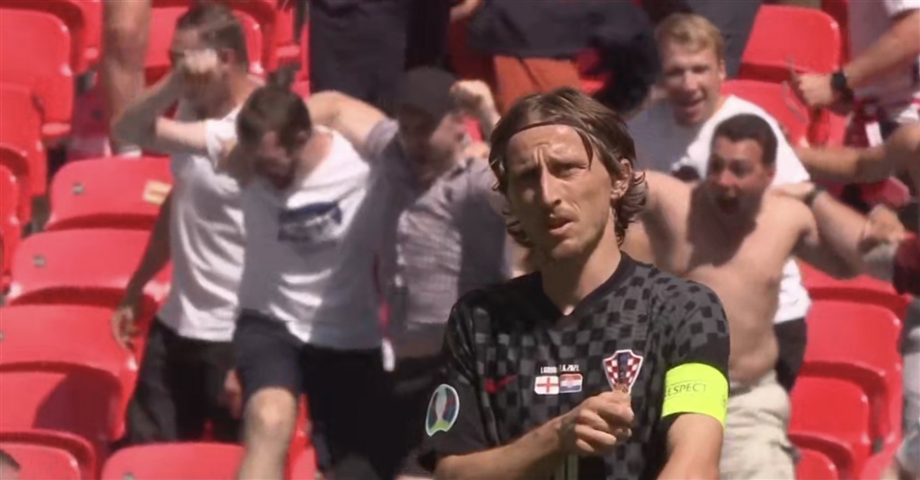 引了无数球 引了无数球