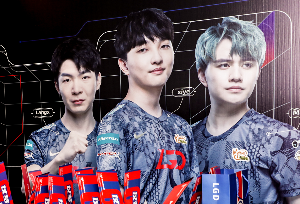 的不满有关 的不满有关